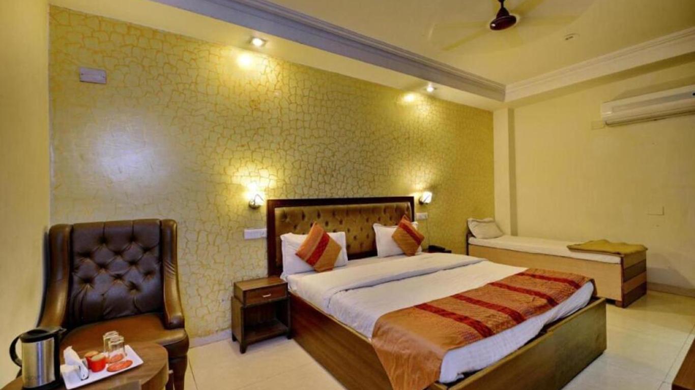 Hotel Diamond Inn