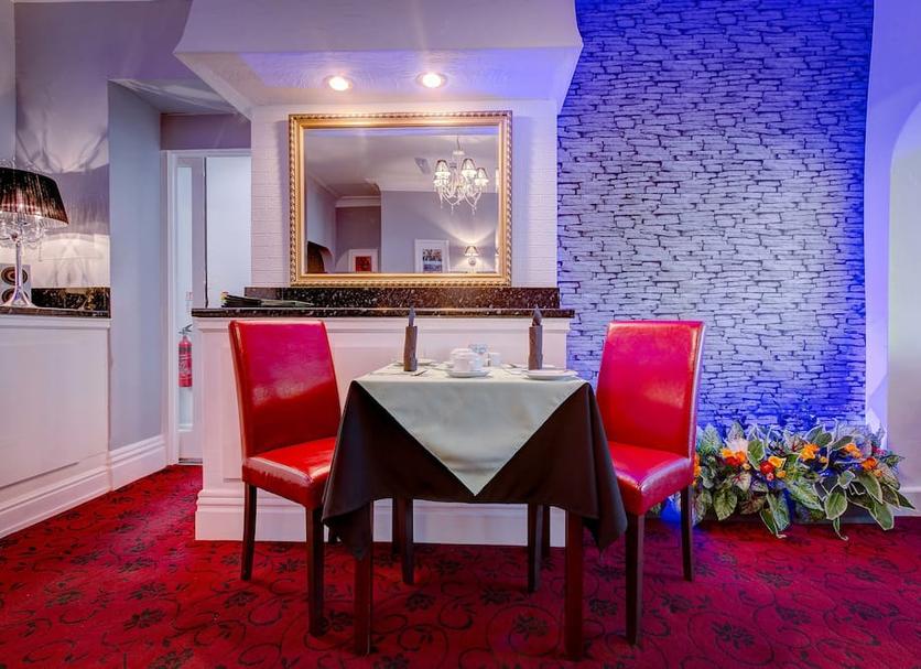 Dining room Photo