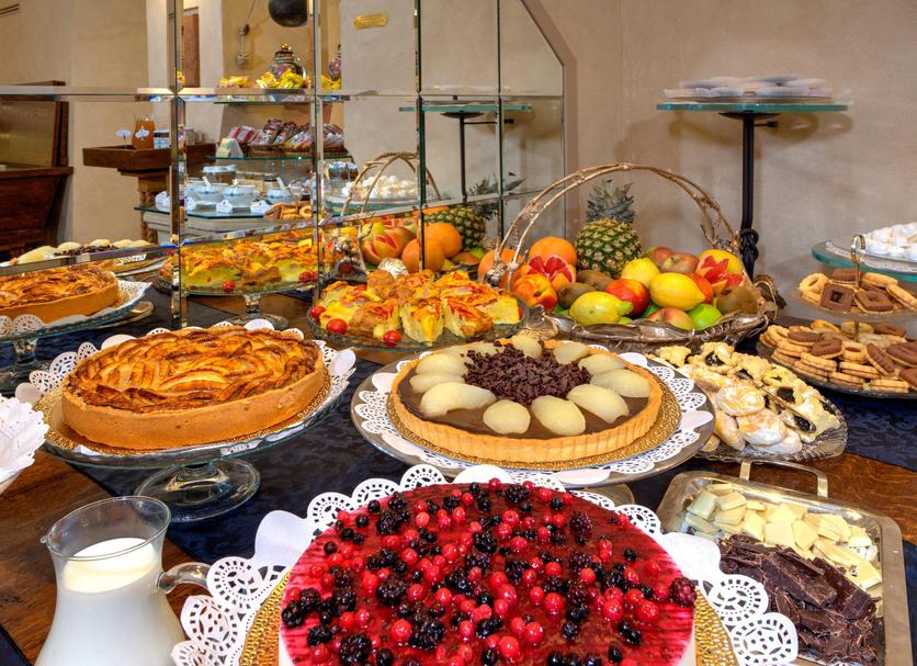Buffet Photo