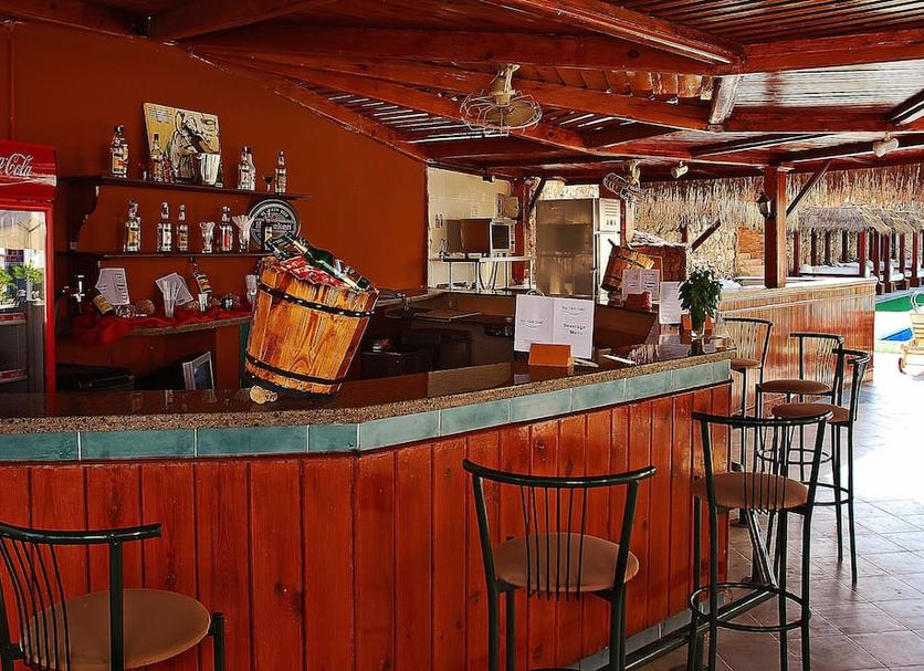 Bar Photo
