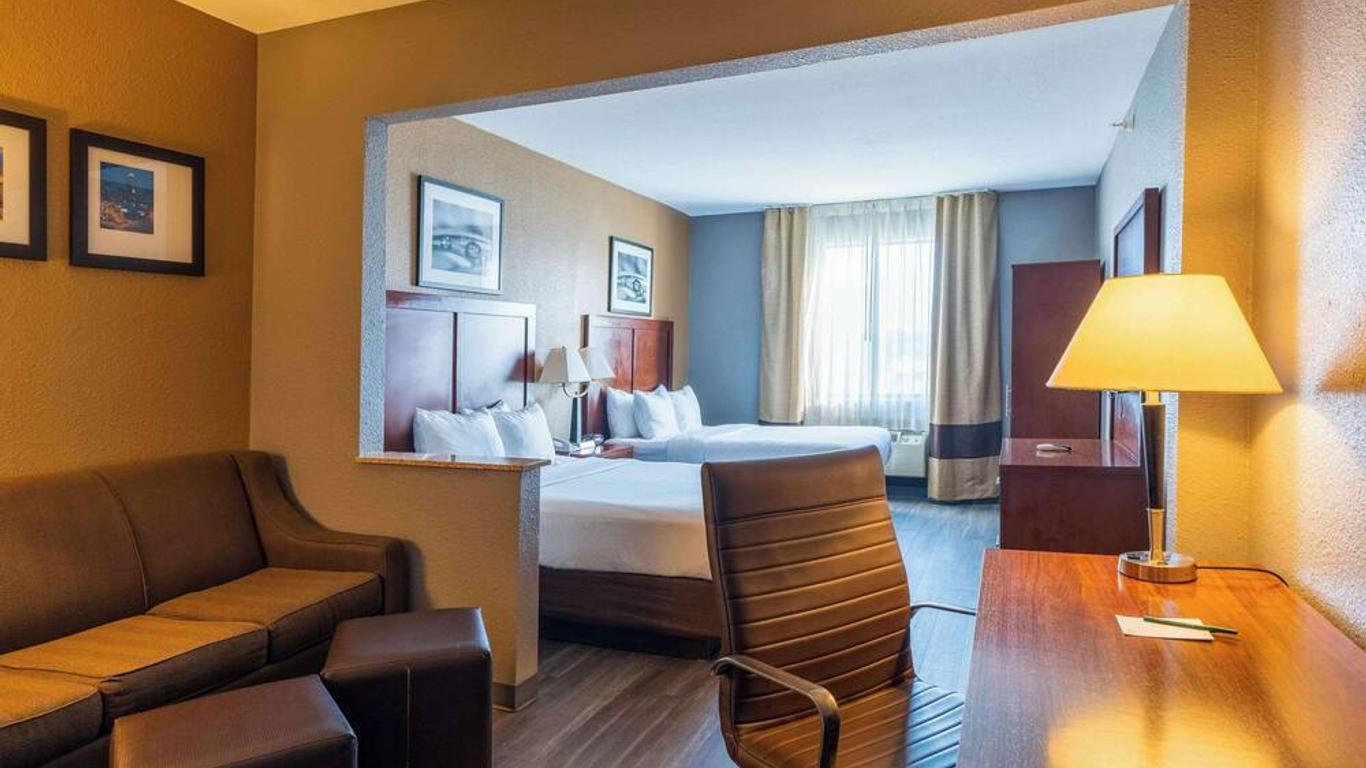 Spark by Hilton Indianapolis Northeast Fishers