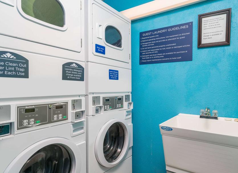Laundry facility Photo