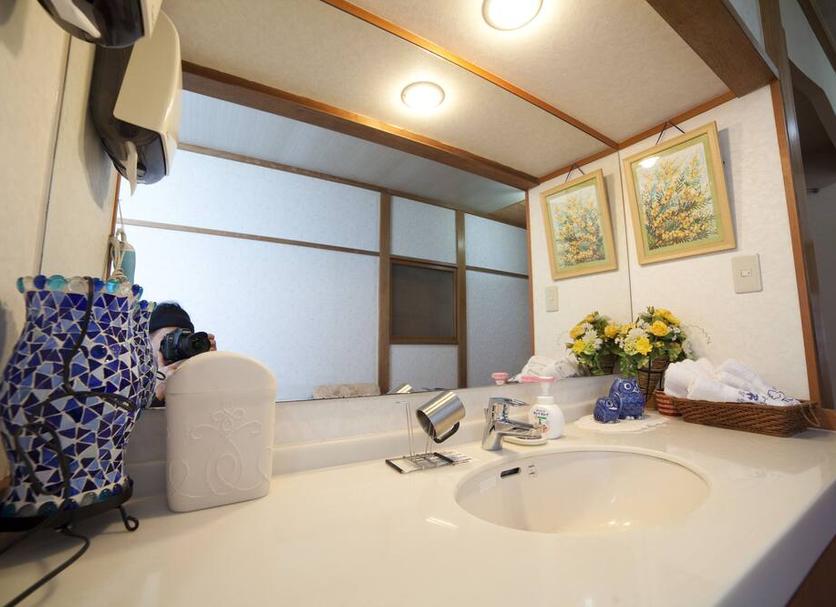 Bathroom Photo