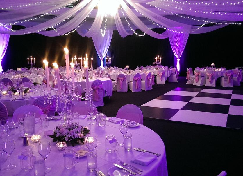 Banquet hall Photo