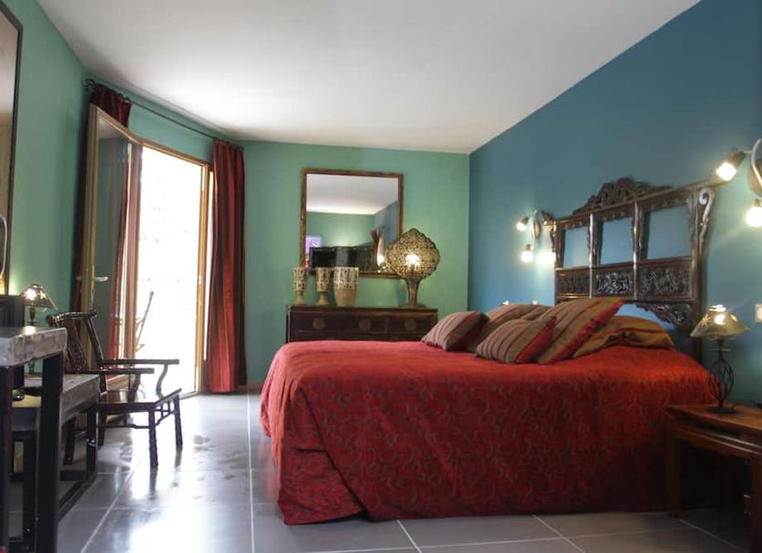 Bedroom Photo