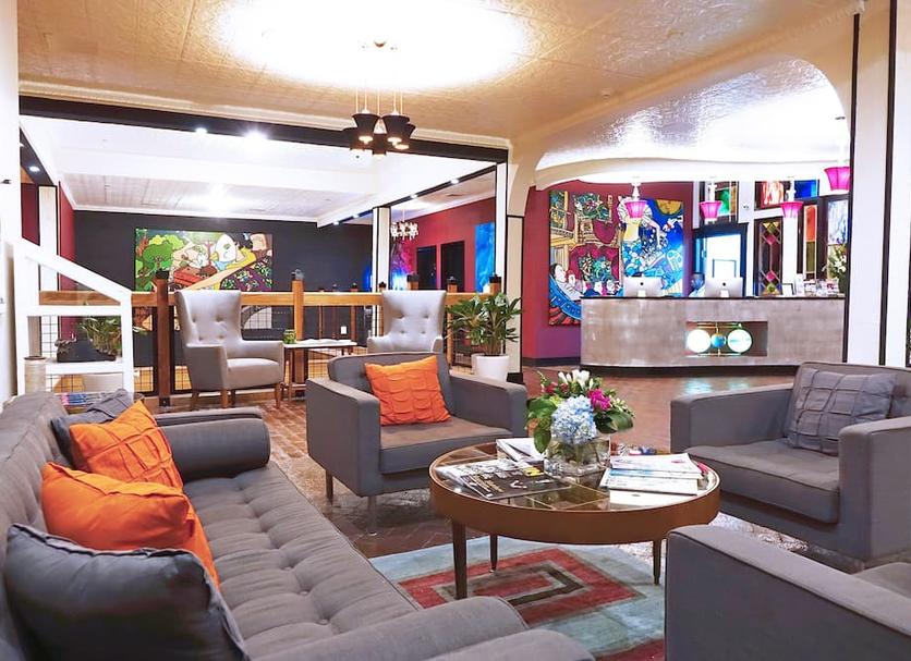 Lounge Photo