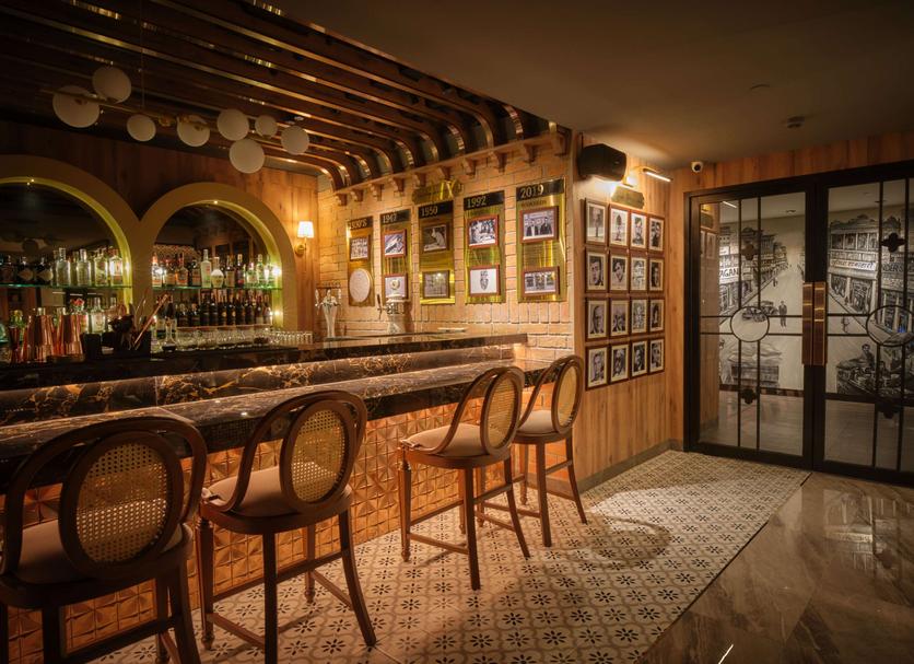 Bar Photo