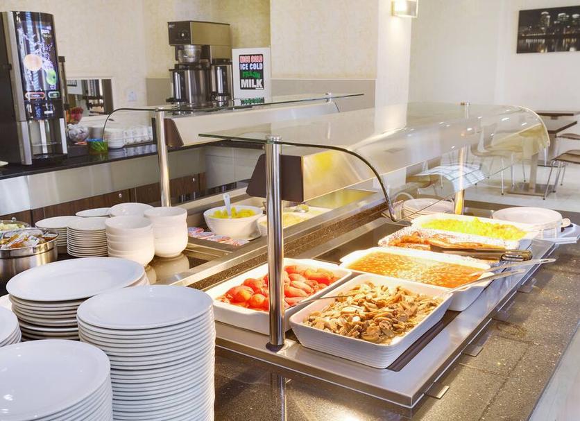Buffet Photo