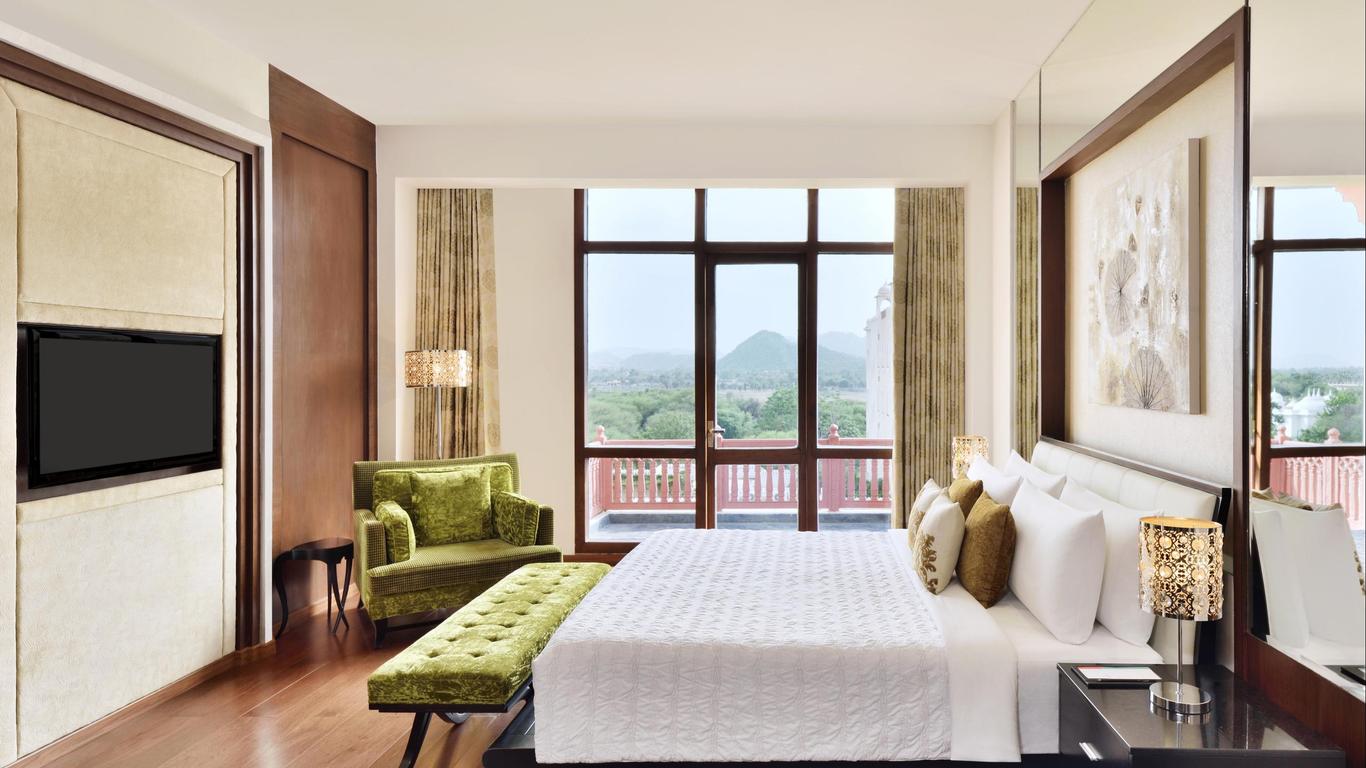 Le Méridien Jaipur Resort & Spa