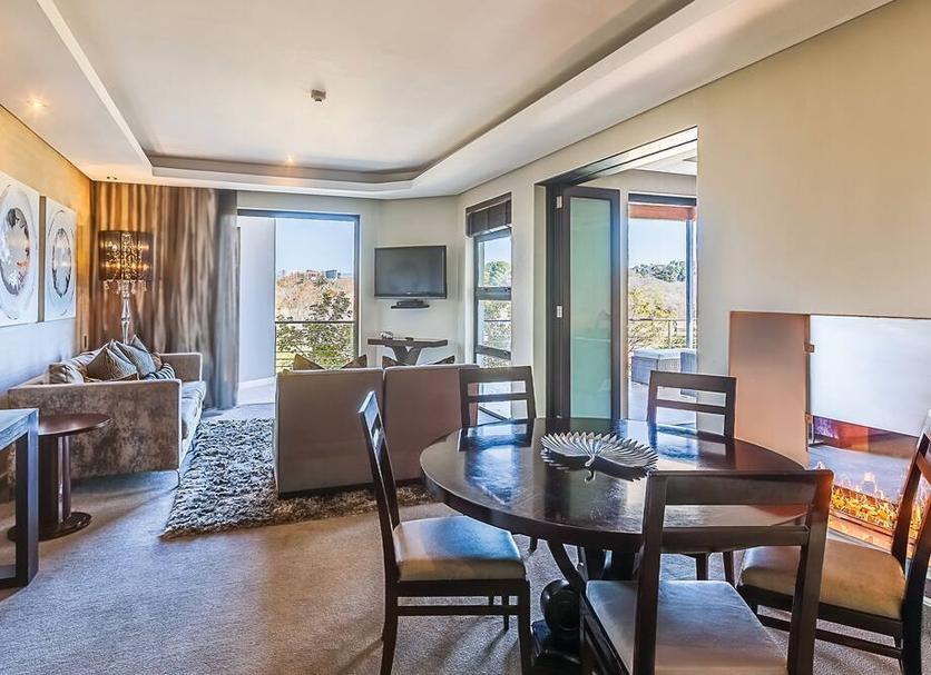 Dining room Photo