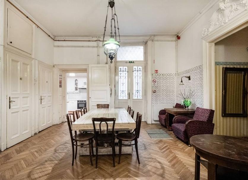 Dining room Photo