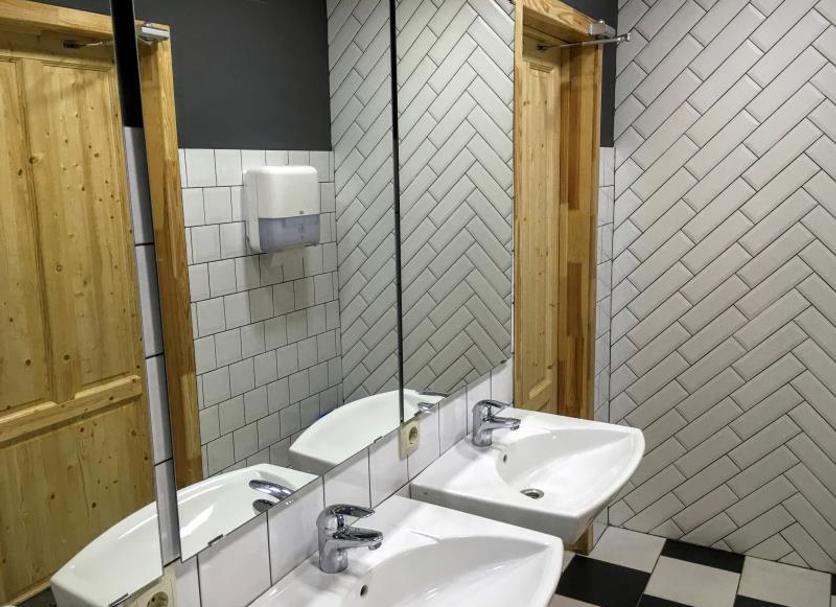 Bathroom Photo