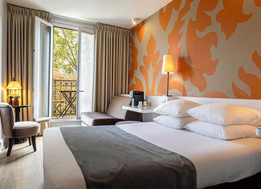 Bedroom Photo