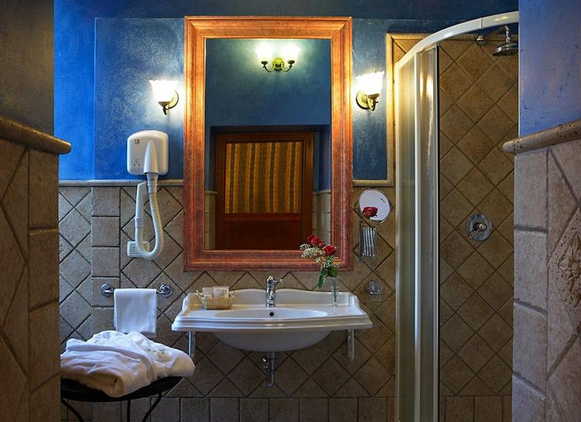 Bathroom Photo