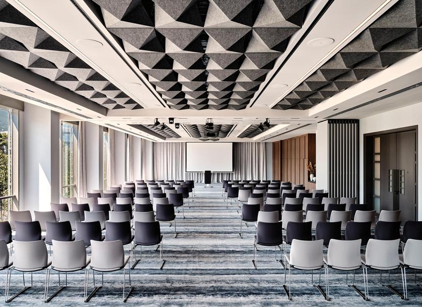 Conference room Photo