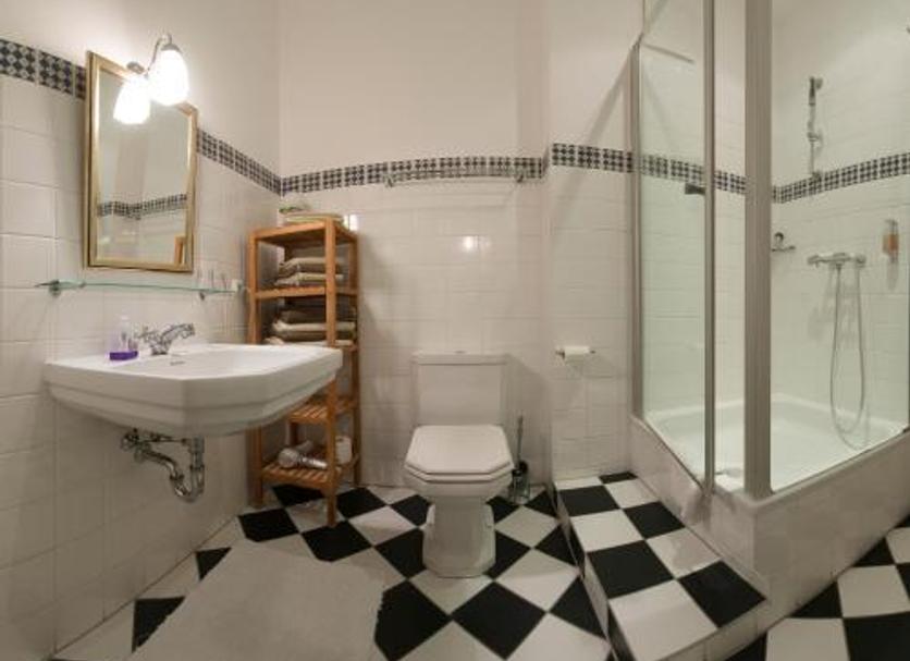 Bathroom Photo
