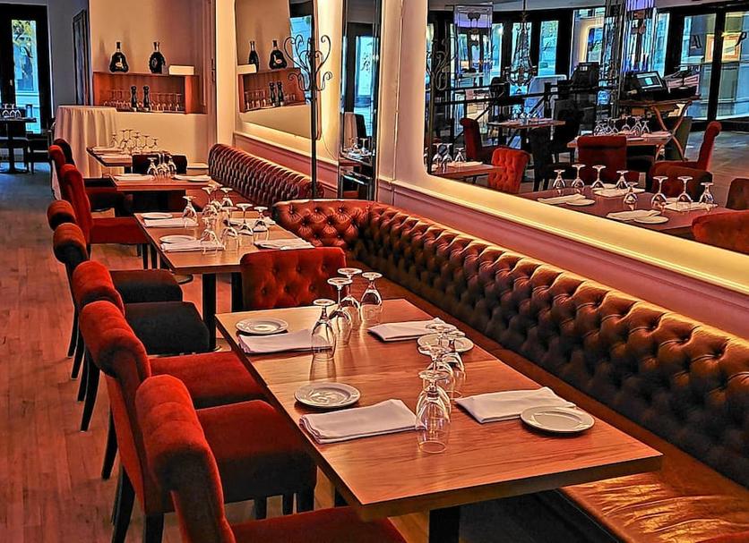 Restaurant Photo