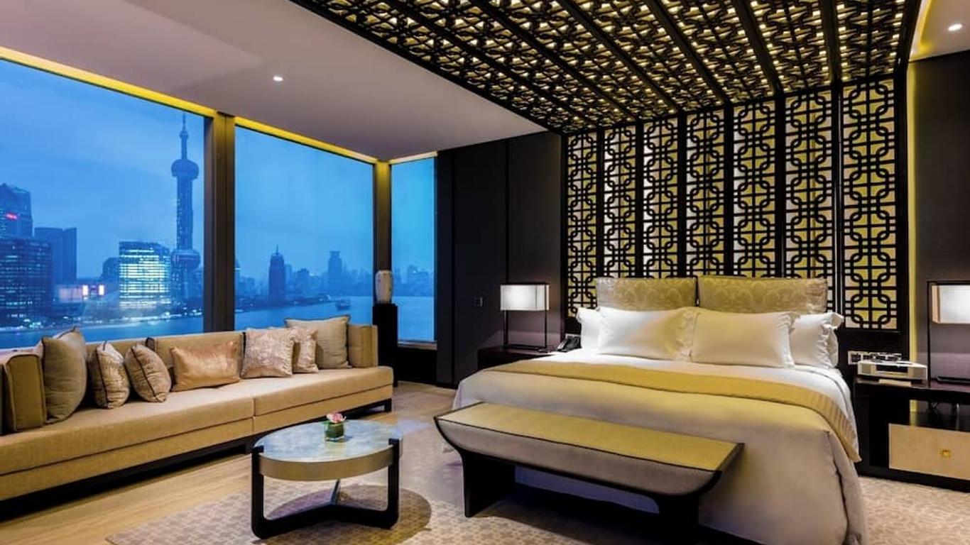 Banyan Tree Shanghai on the Bund