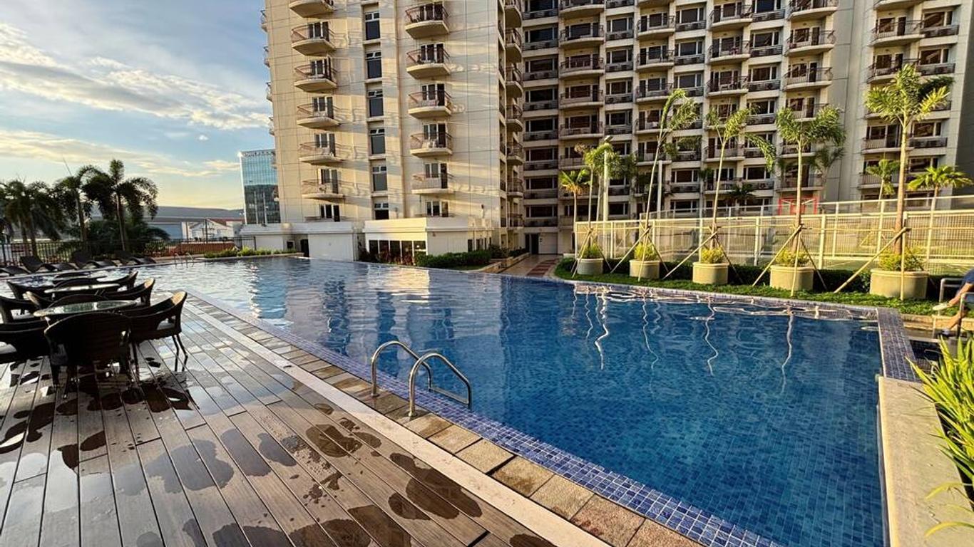 Extremeli Suites