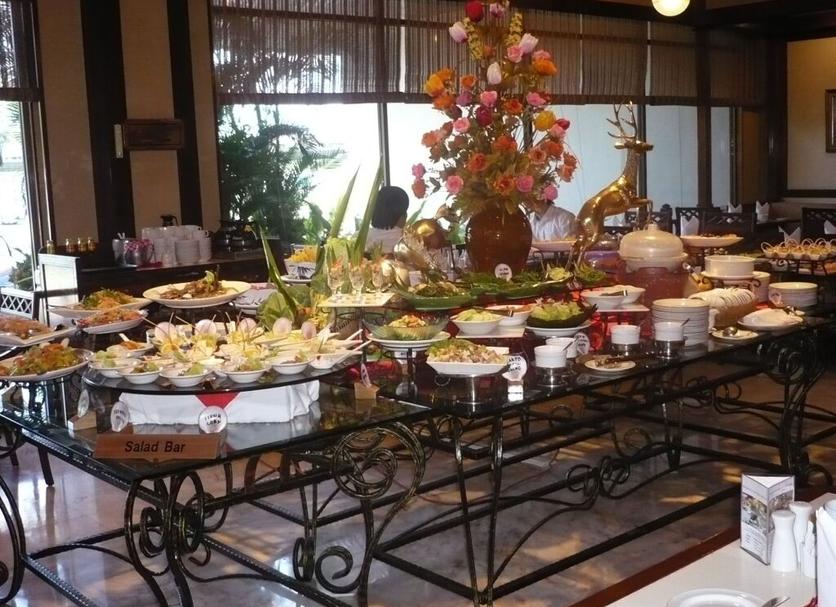Buffet Photo
