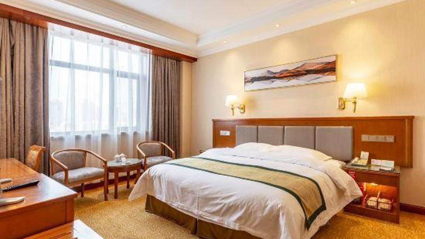 Aerbin Jinshan Hotel