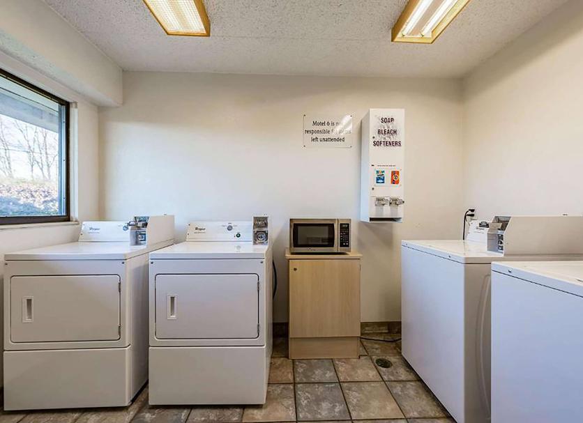 Laundry facility Photo