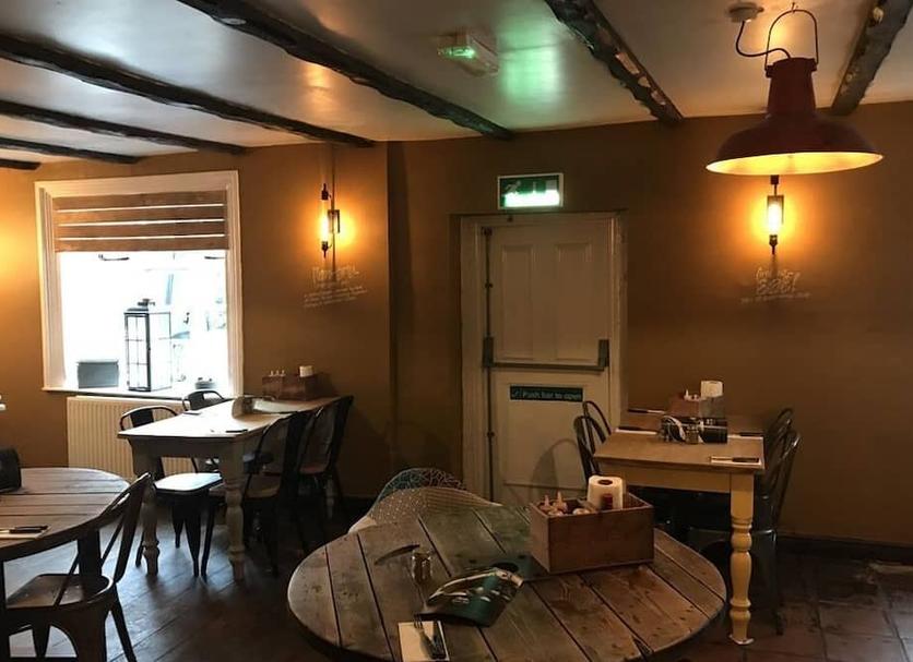 Restaurant Photo