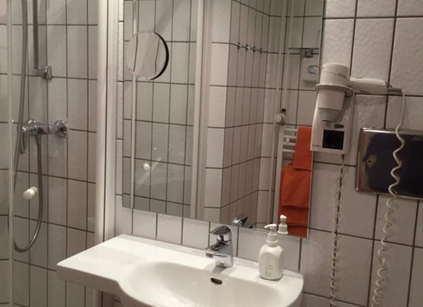 Bathroom Photo