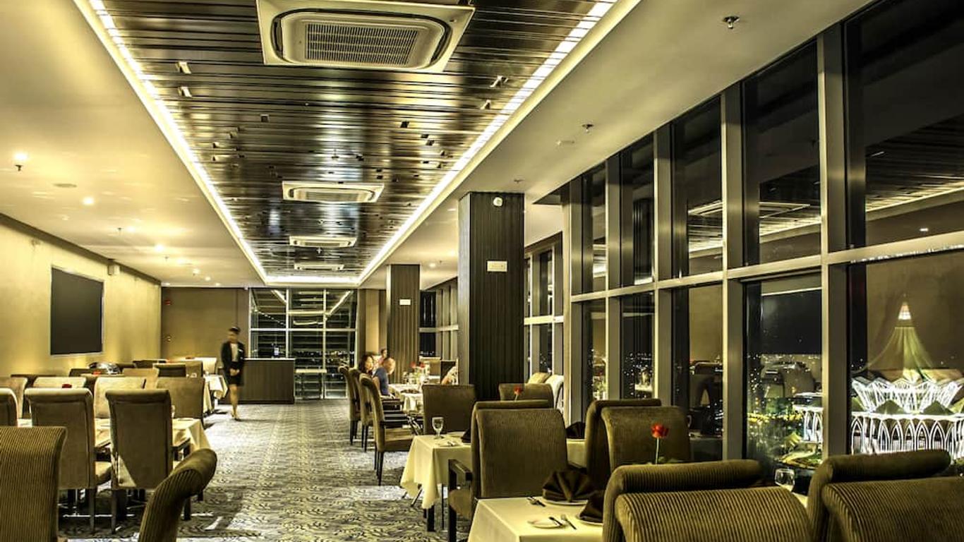 Astana Wing - Riverside Majestic Hotel