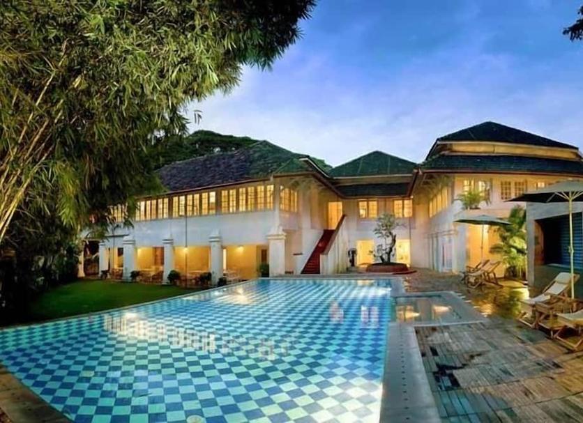 Pool Photo
