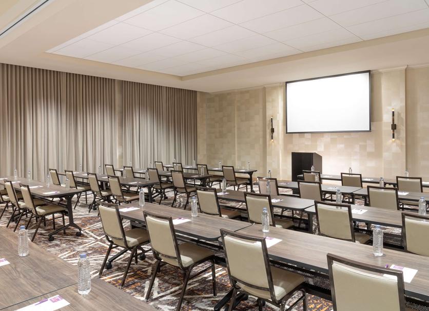 Conference room Photo
