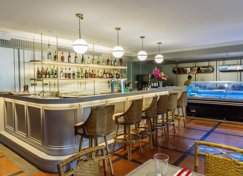 Bar Photo