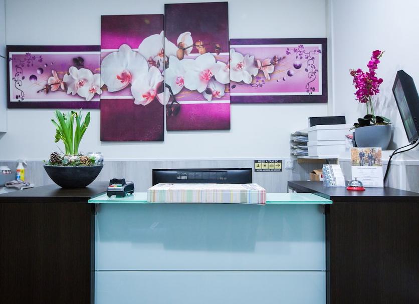Front desk Photo