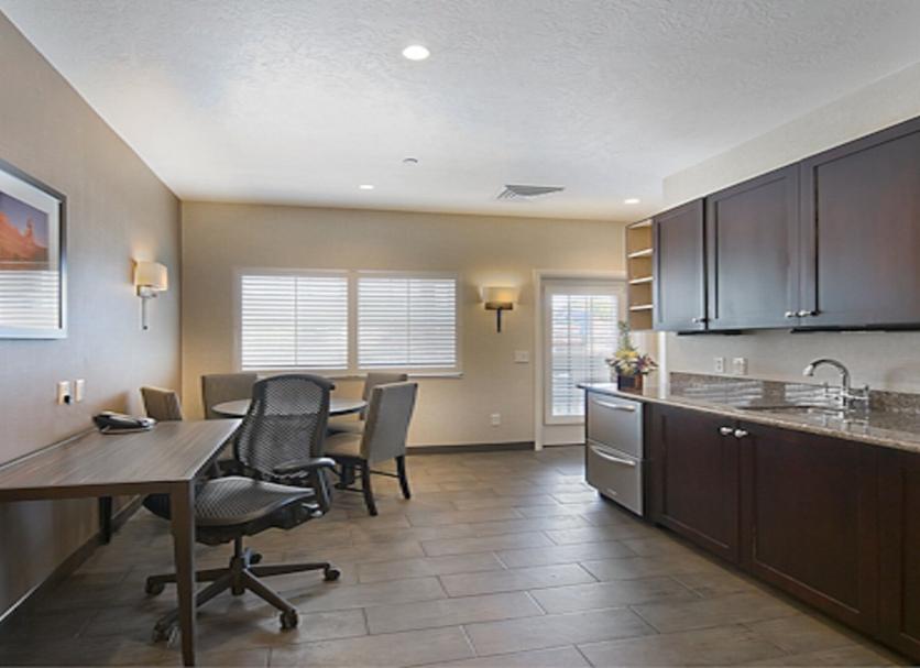 Kitchen Photo