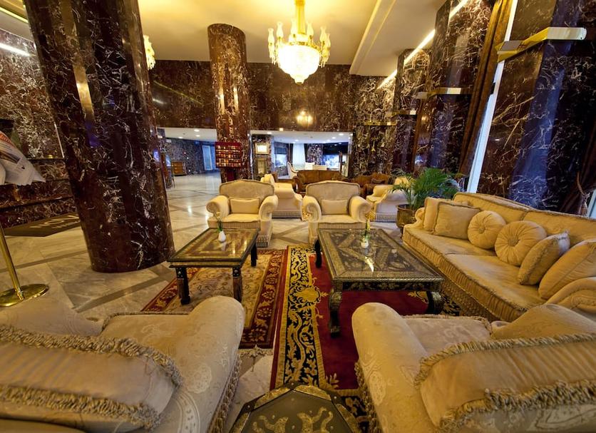 Lounge Photo