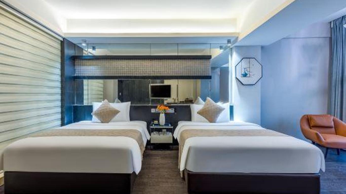 Lemon Hotel (Xi'an Bell and Drum Tower Huimin Street)