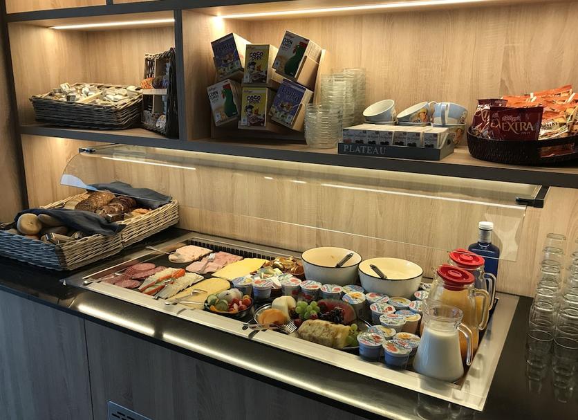 Buffet Photo
