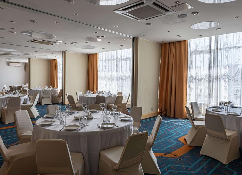 Banquet hall Photo