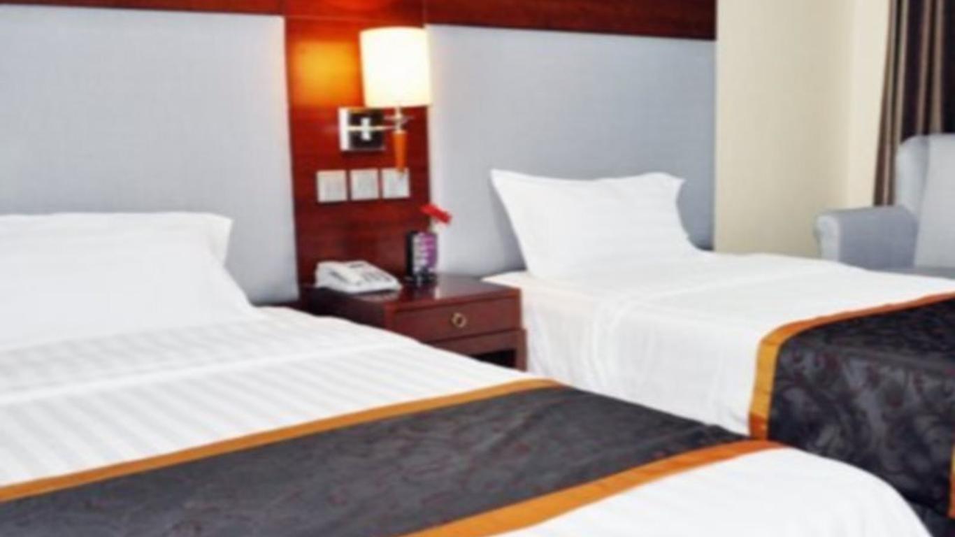 Yatai Hotel