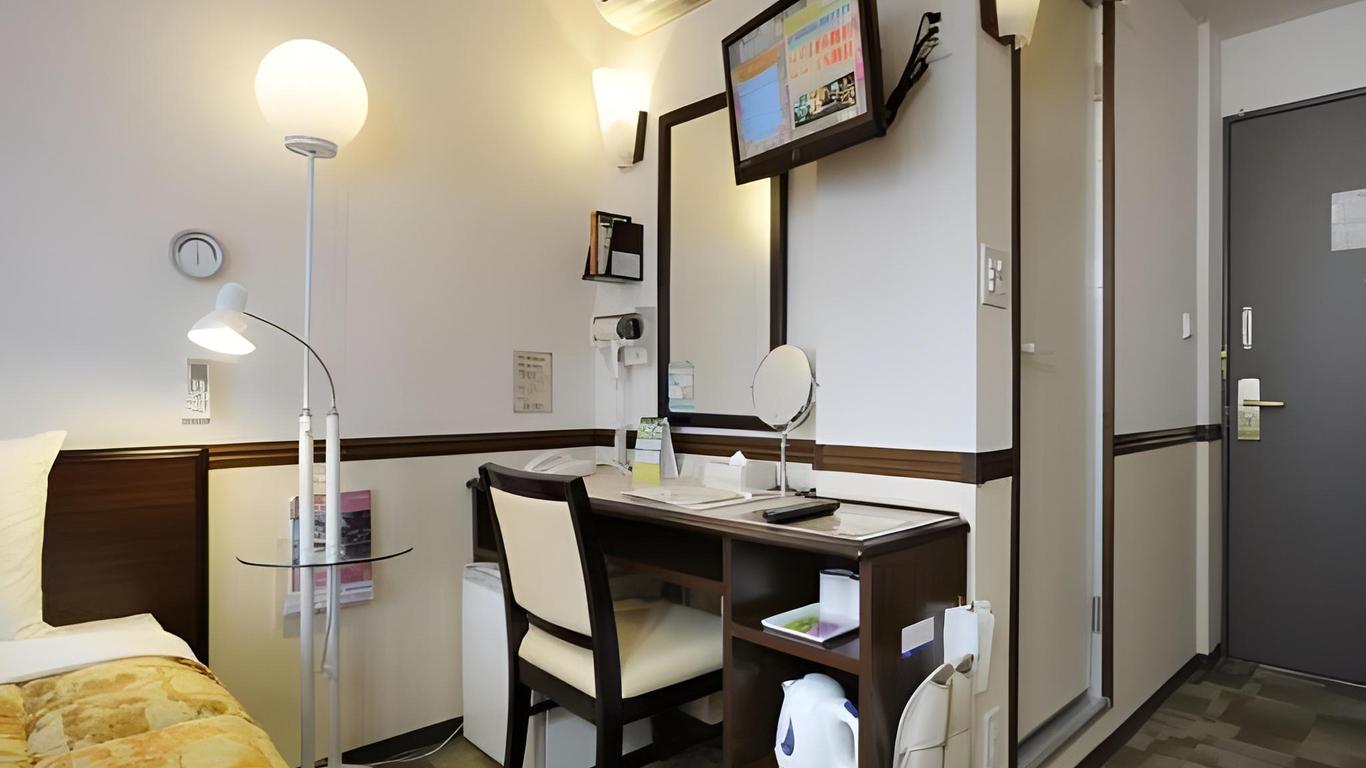 Toyoko Inn Keihin-kyuko Kawasaki Ekimae