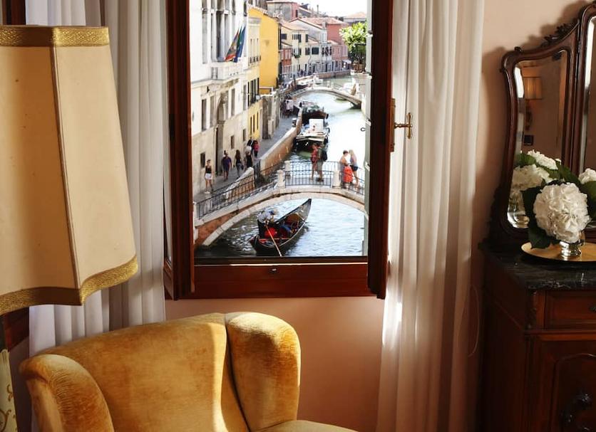 Room amenity Photo