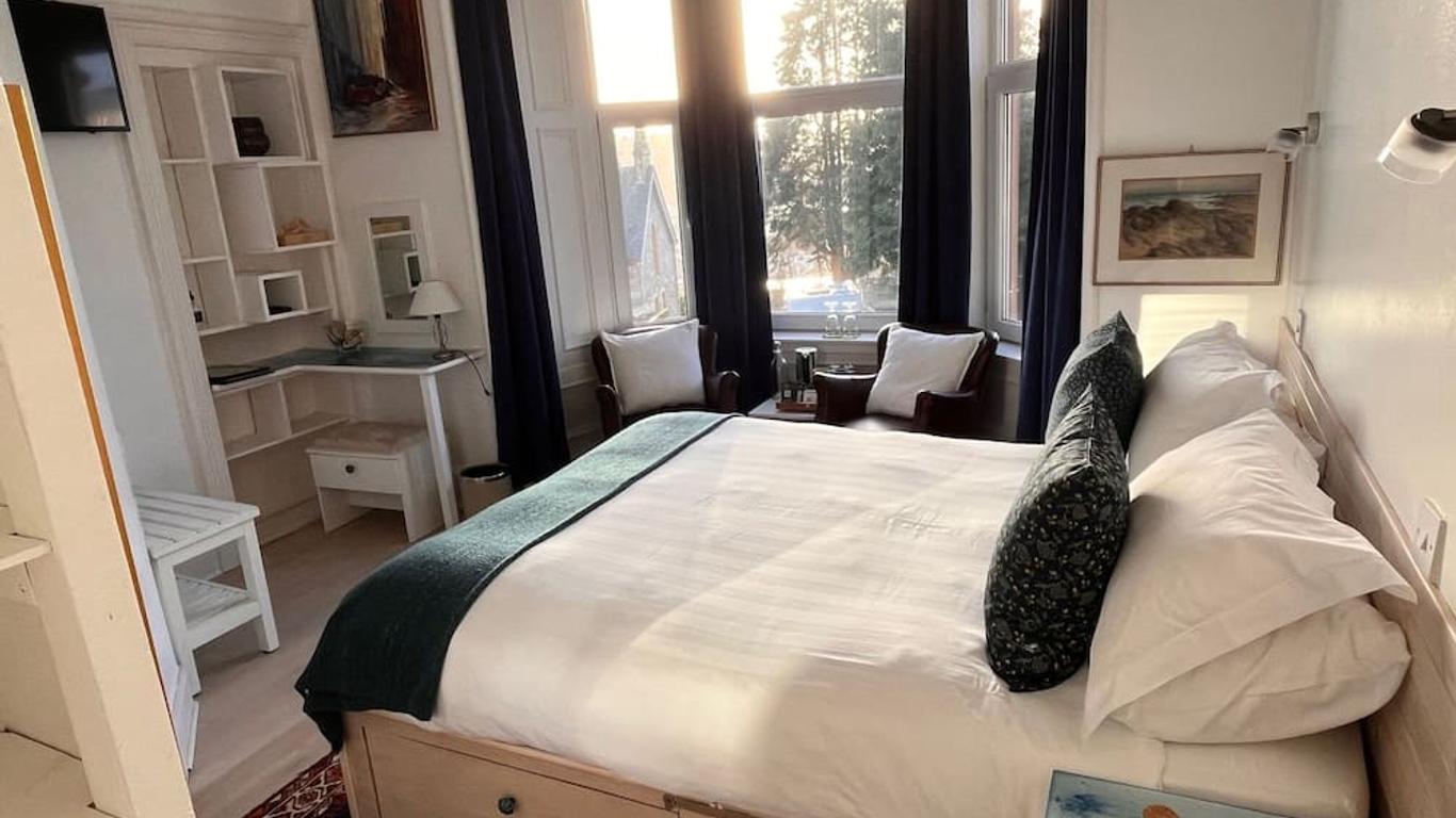 Failte Bed & Breakfast