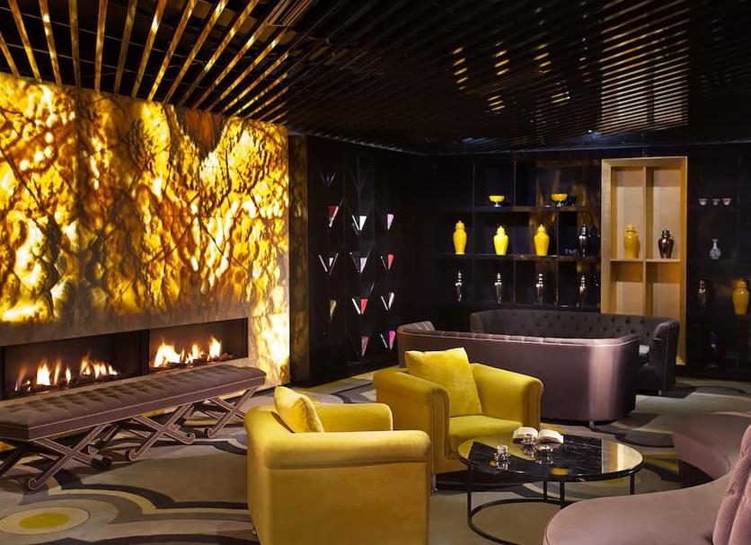 Lounge Photo