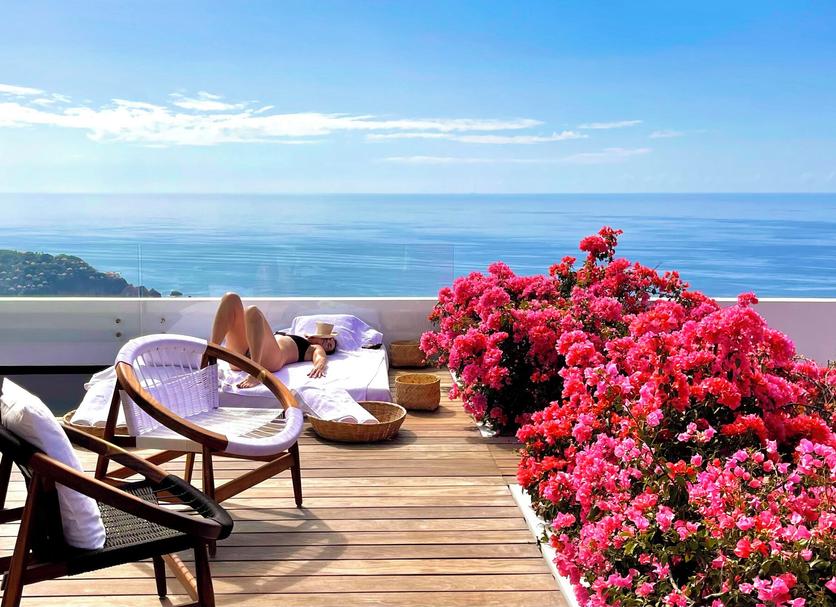 Balcony Photo
