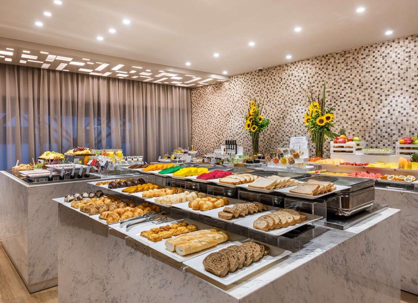 Buffet Photo