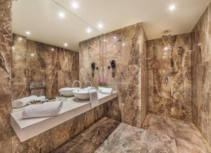 Bathroom Photo