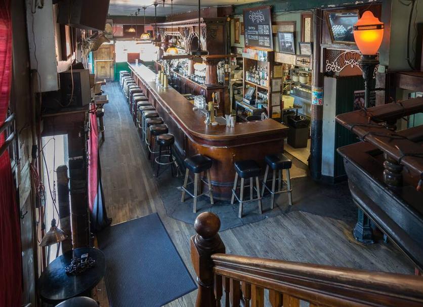Bar Photo