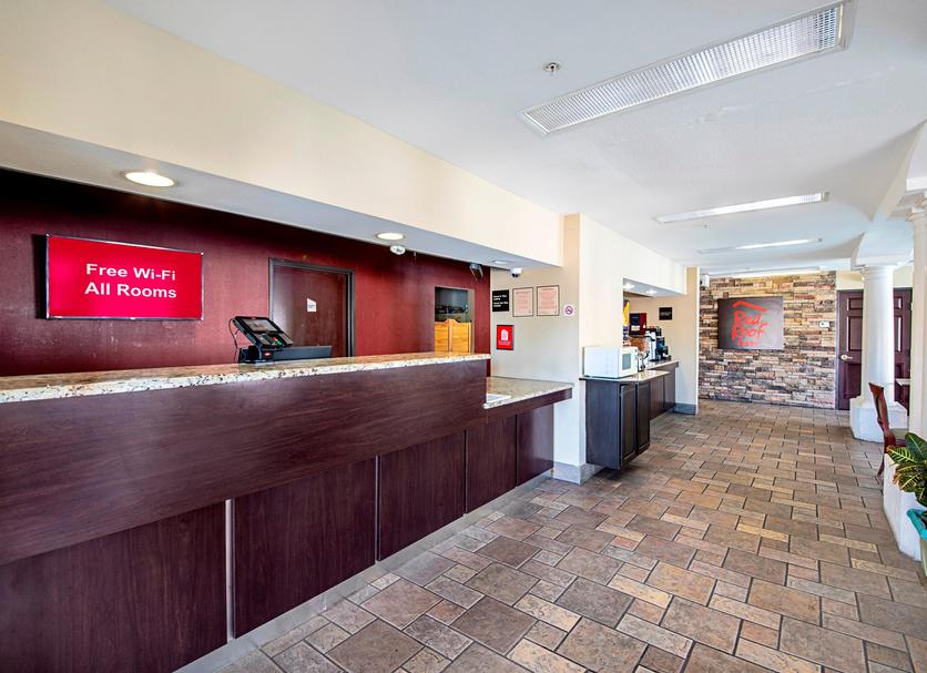 Front desk Photo
