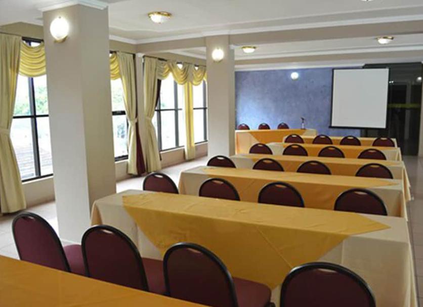 Conference room Photo