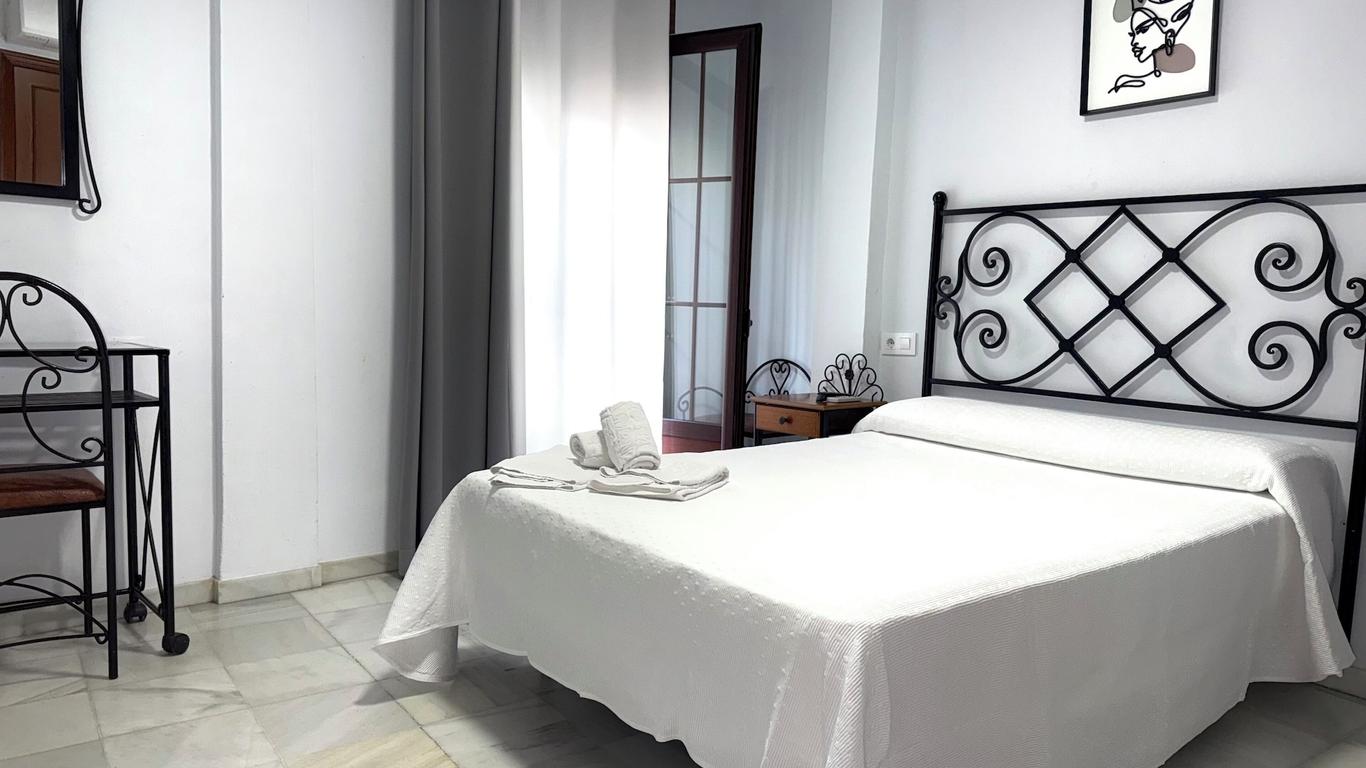 Hostal Almanzor